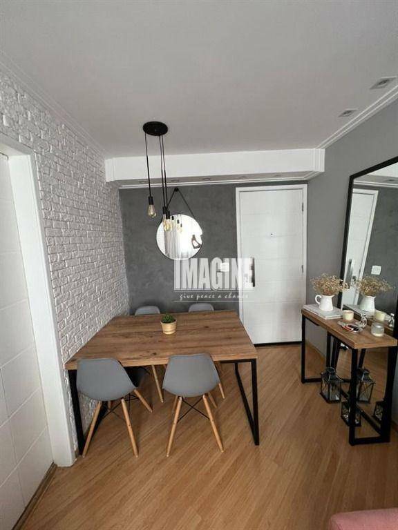 Apartamento à venda com 2 quartos, 45m² - Foto 12