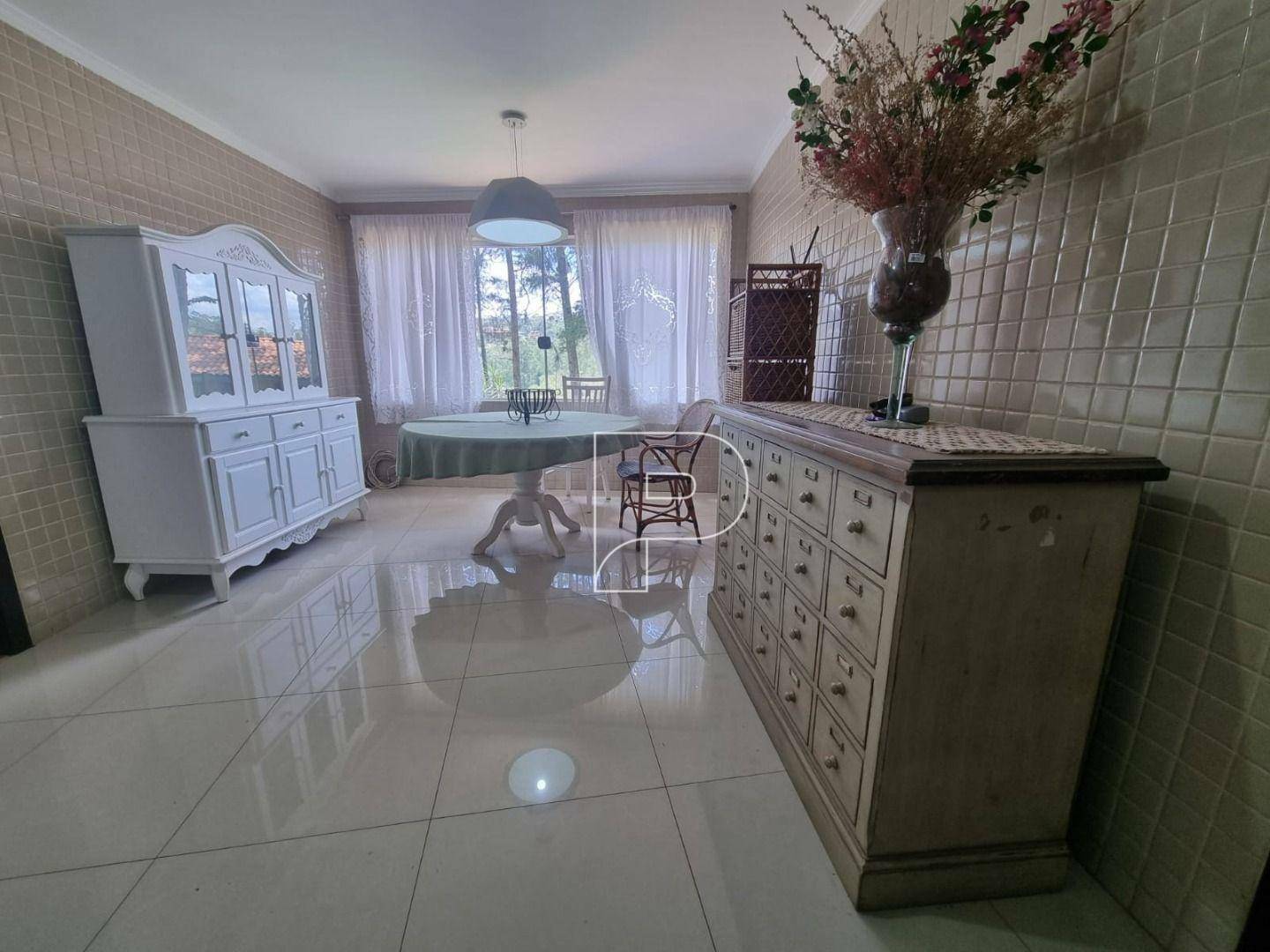 Casa à venda e aluguel com 4 quartos, 570m² - Foto 15