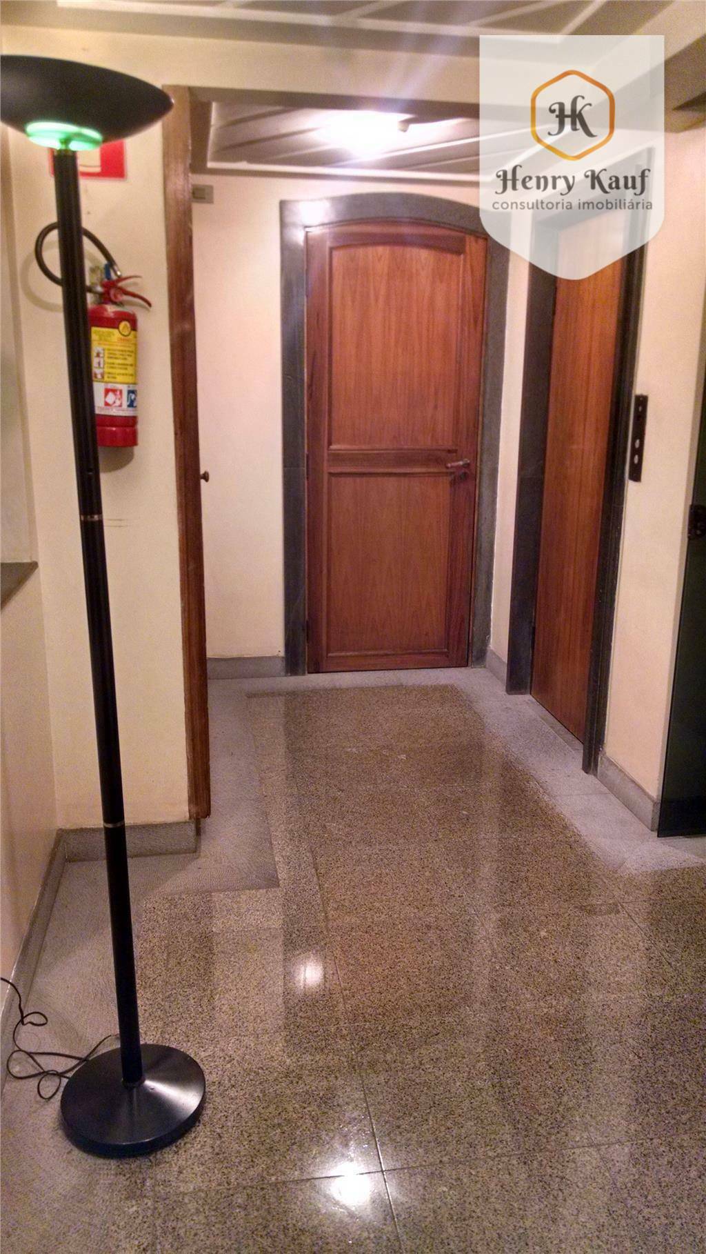 Apartamento à venda com 3 quartos, 198m² - Foto 67