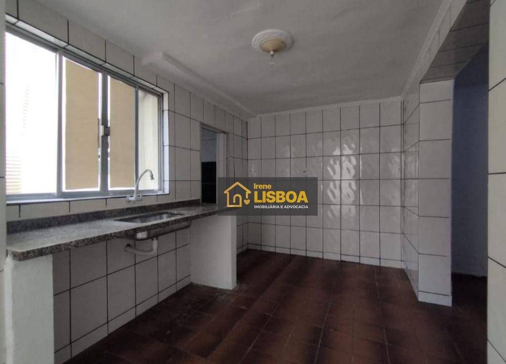 Casa à venda com 6 quartos, 250m² - Foto 42