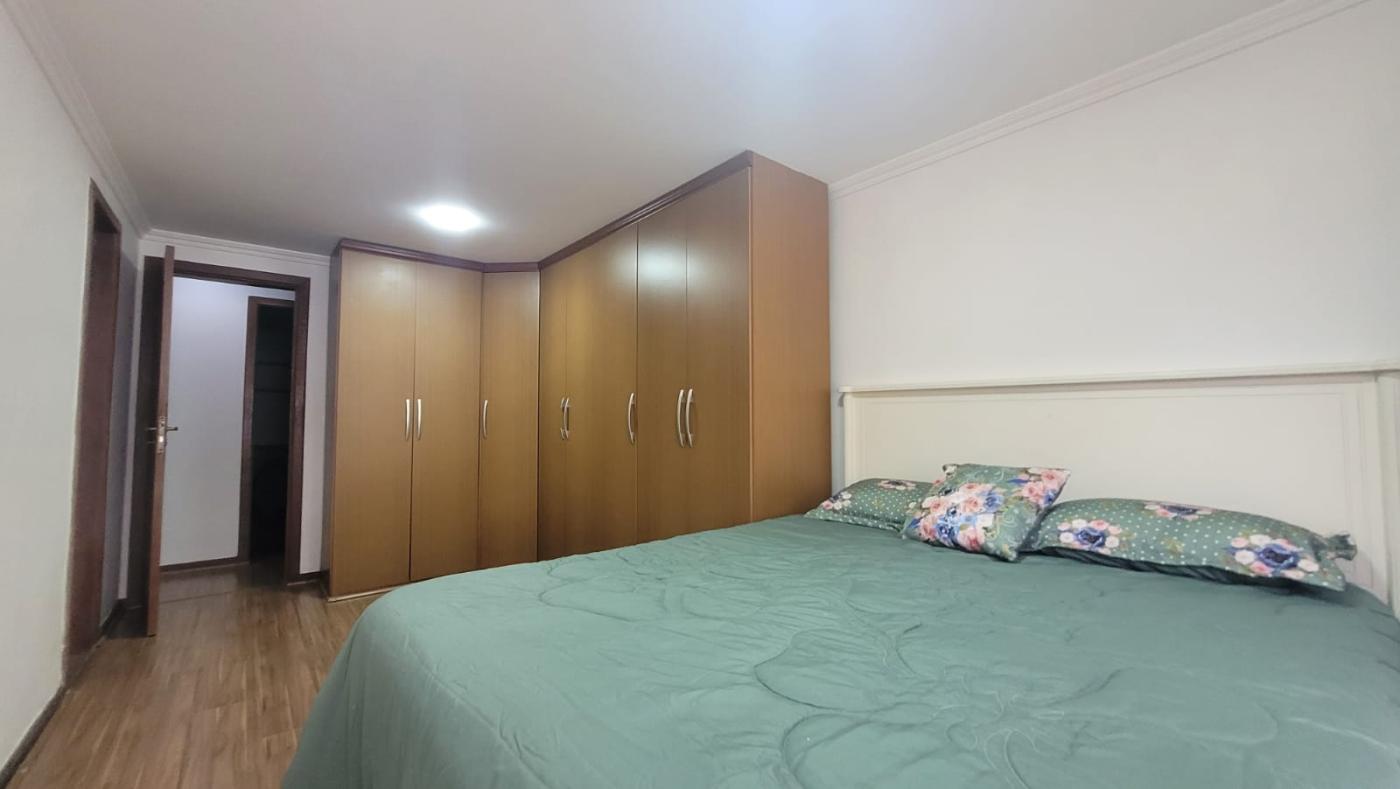 Apartamento à venda com 4 quartos, 196m² - Foto 18