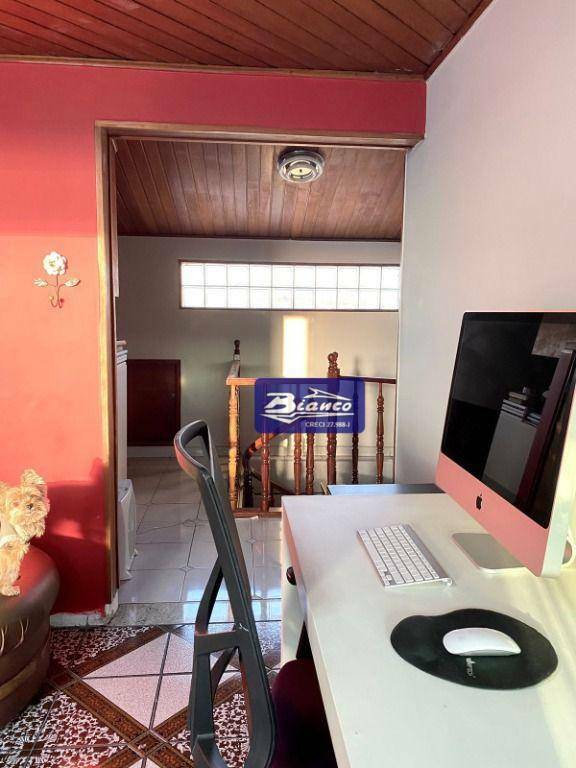 Sobrado à venda com 3 quartos, 218m² - Foto 22