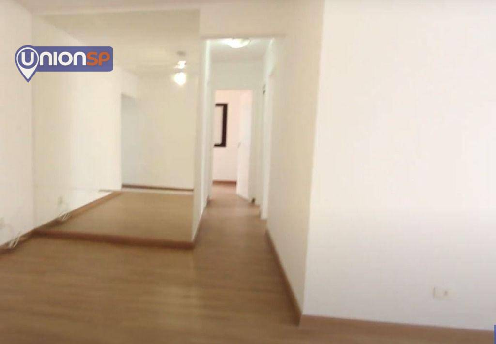 Apartamento à venda com 3 quartos, 85m² - Foto 4