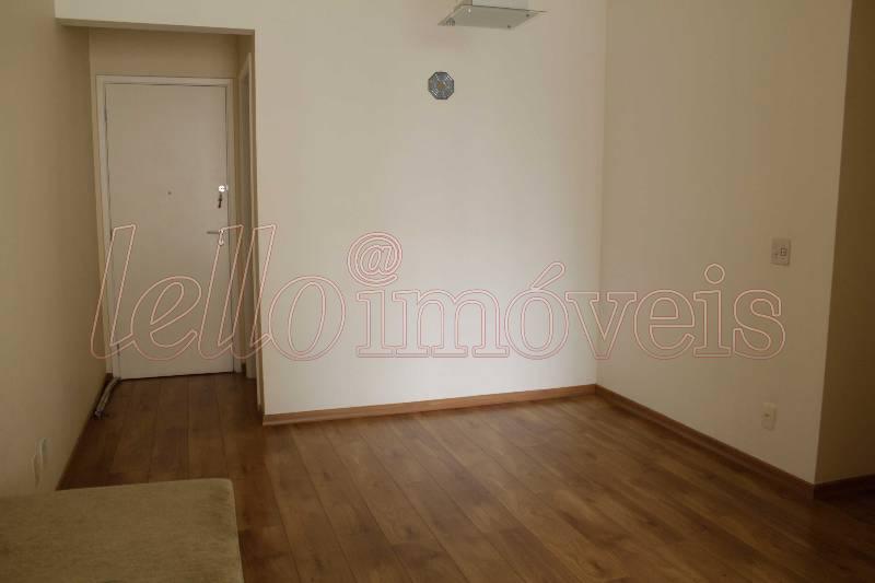 Apartamento para alugar com 3 quartos, 83m² - Foto 4