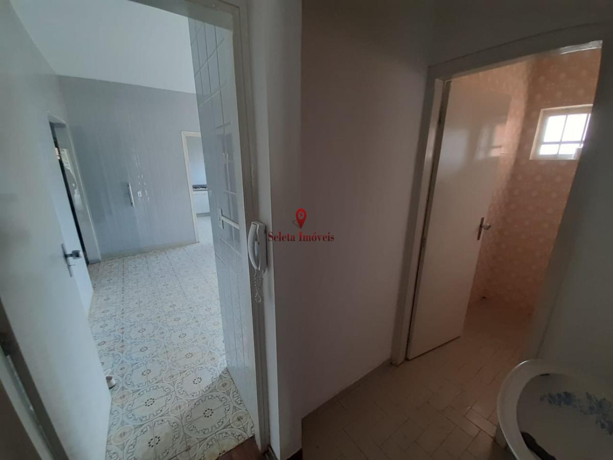 Casa à venda com 3 quartos, 450m² - Foto 31