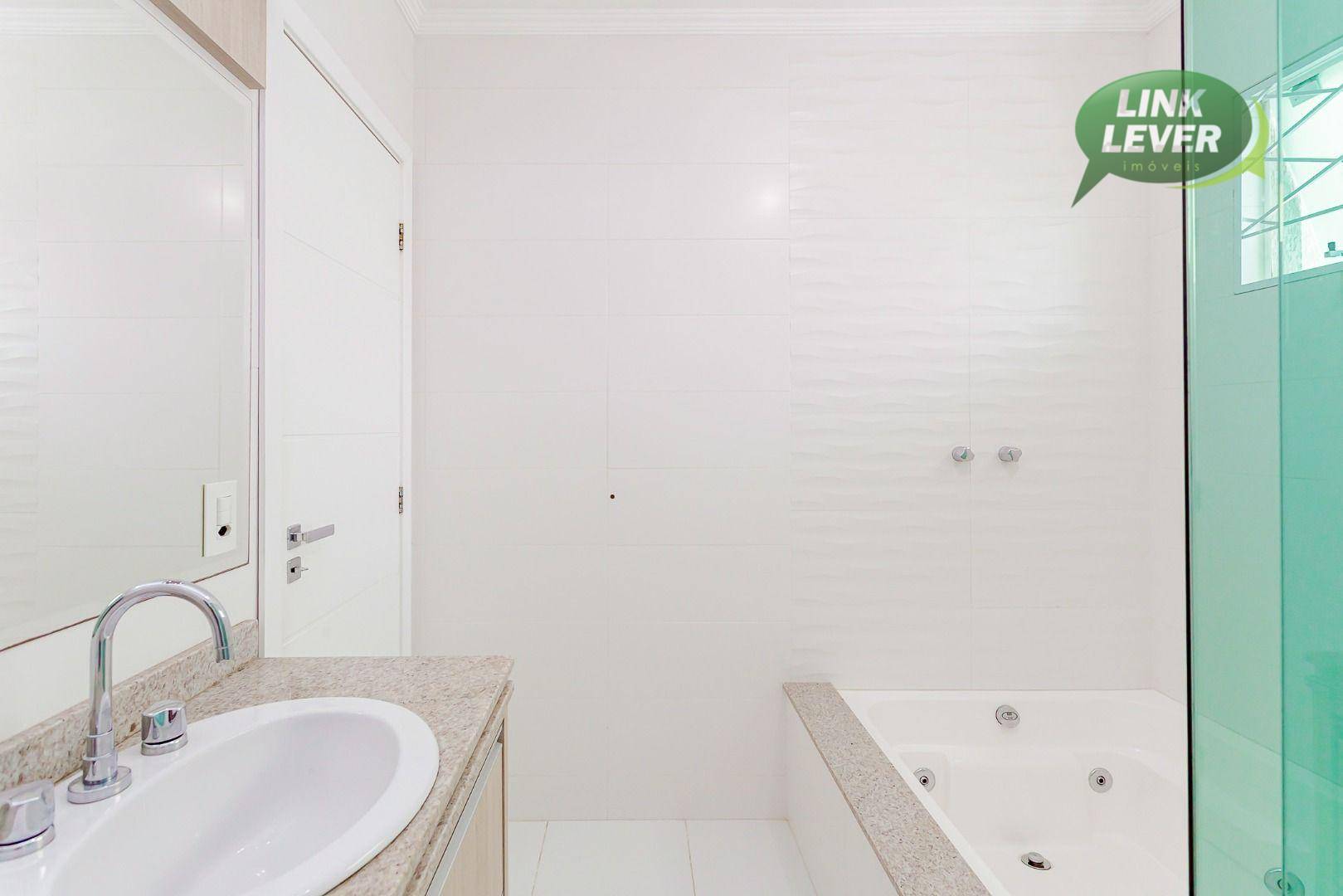 Casa à venda com 5 quartos, 177m² - Foto 24