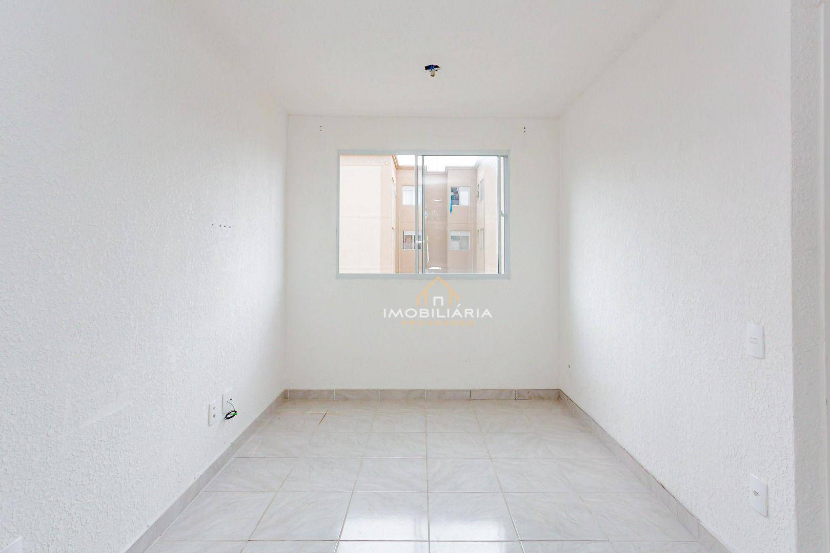 Apartamento à venda com 2 quartos, 42m² - Foto 3