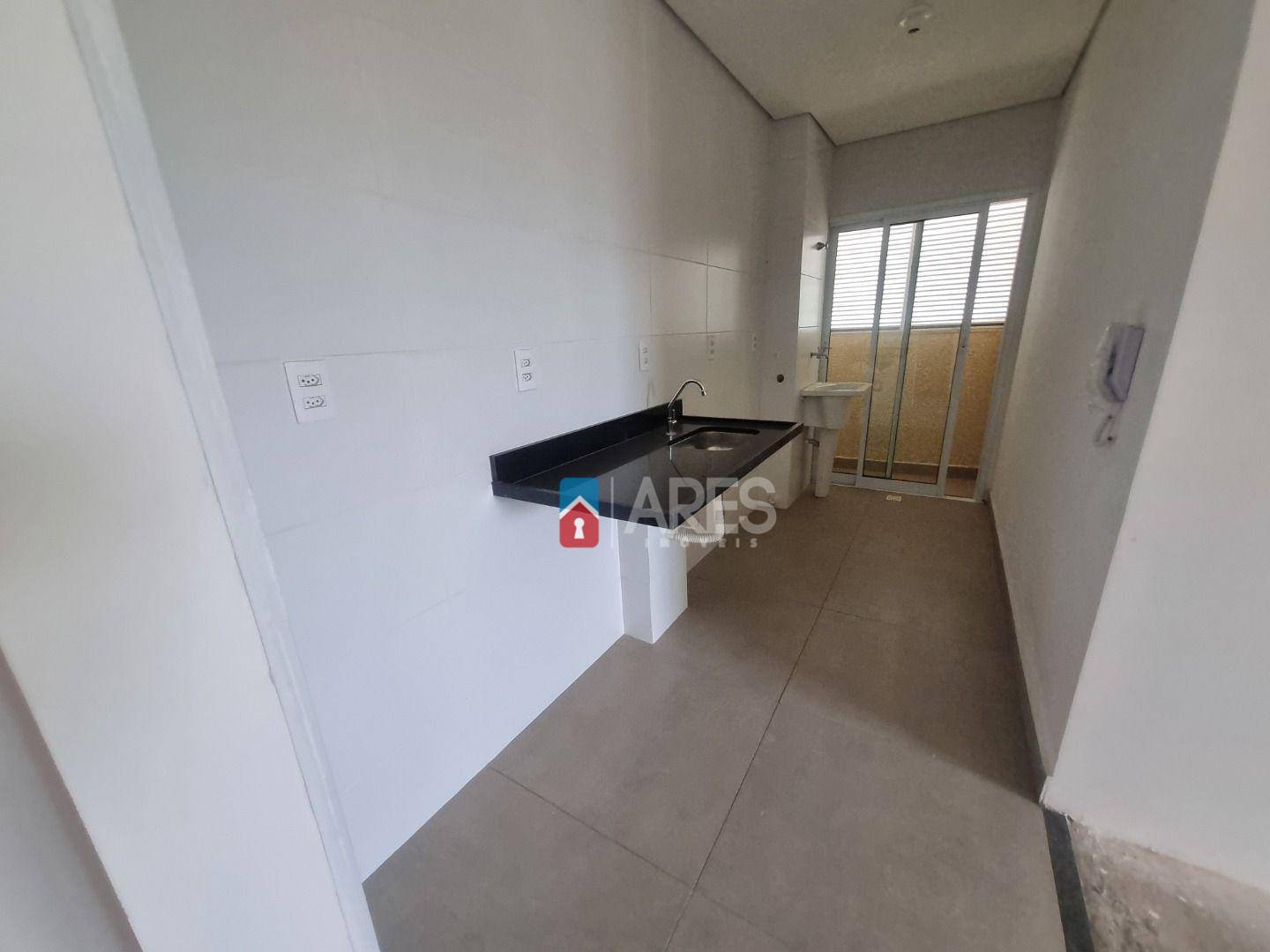 Apartamento à venda com 2 quartos, 59m² - Foto 2