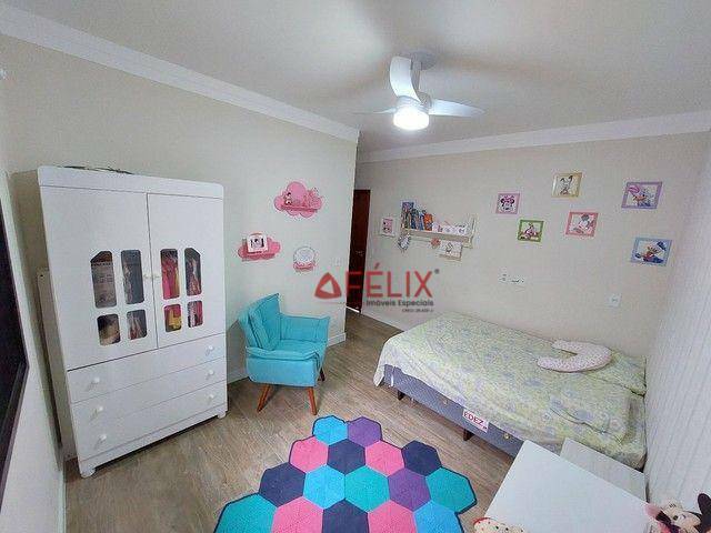 Sobrado à venda com 4 quartos, 215m² - Foto 14