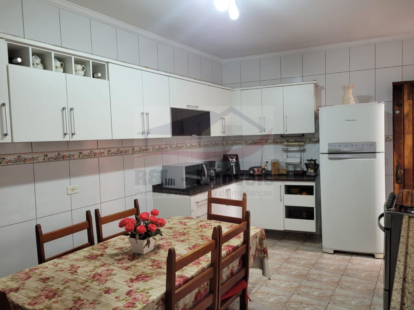 Sobrado à venda com 3 quartos, 98m² - Foto 8