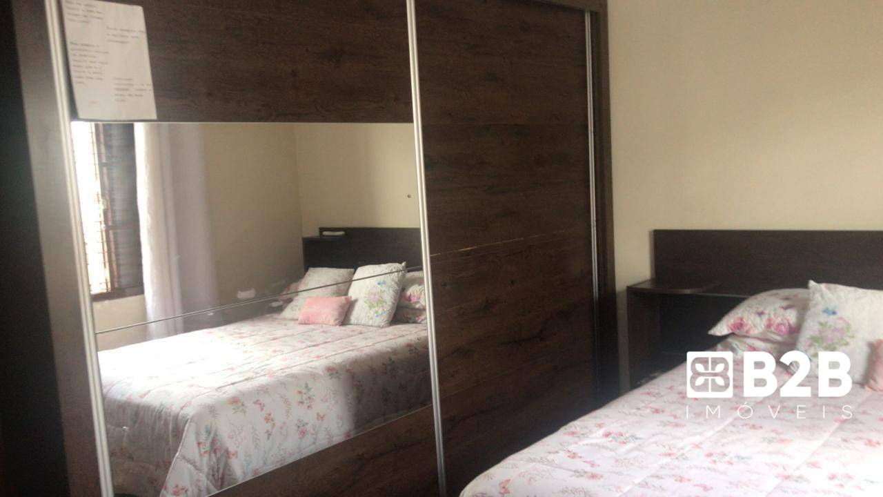 Casa à venda com 3 quartos, 152m² - Foto 10
