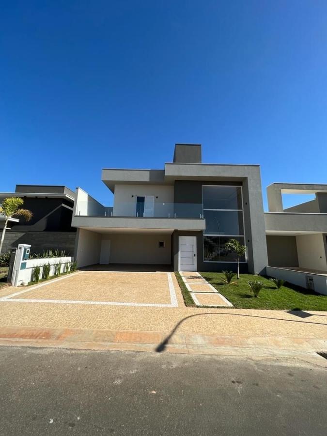 Casa de Condomínio à venda com 3 quartos, 284m² - Foto 2