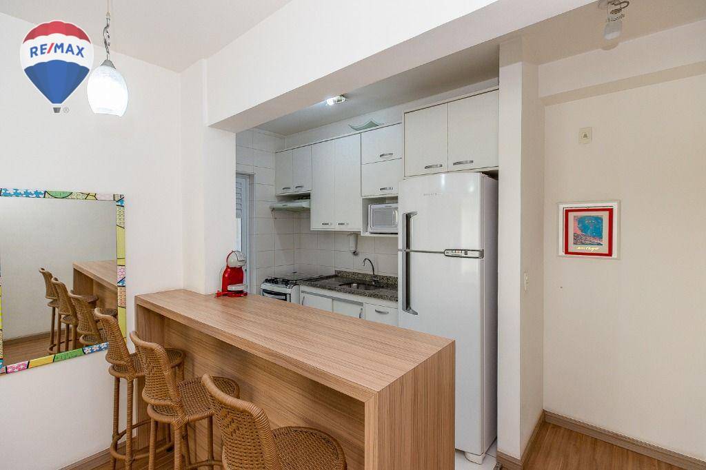 Apartamento à venda com 2 quartos, 60m² - Foto 5