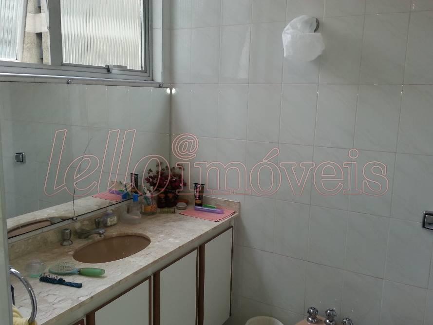 Apartamento à venda com 3 quartos, 180m² - Foto 17