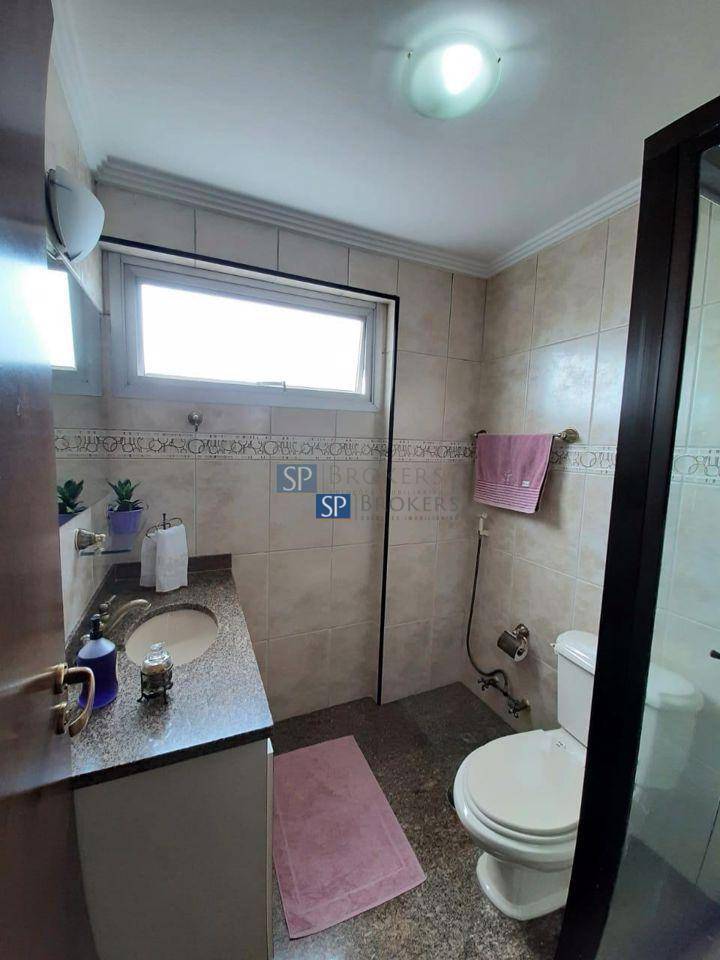 Apartamento à venda com 3 quartos, 136m² - Foto 13