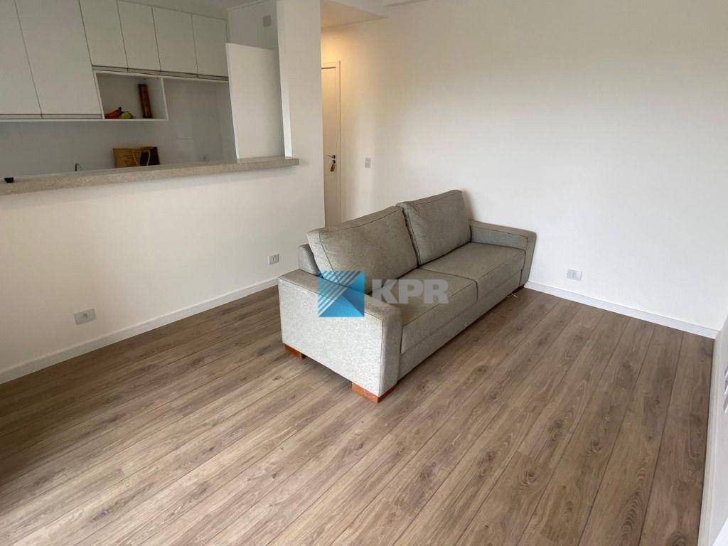 Apartamento para alugar com 2 quartos, 63m² - Foto 7