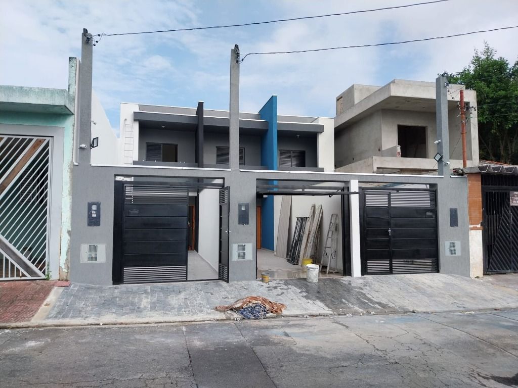 Sobrado à venda com 2 quartos, 85m² - Foto 1