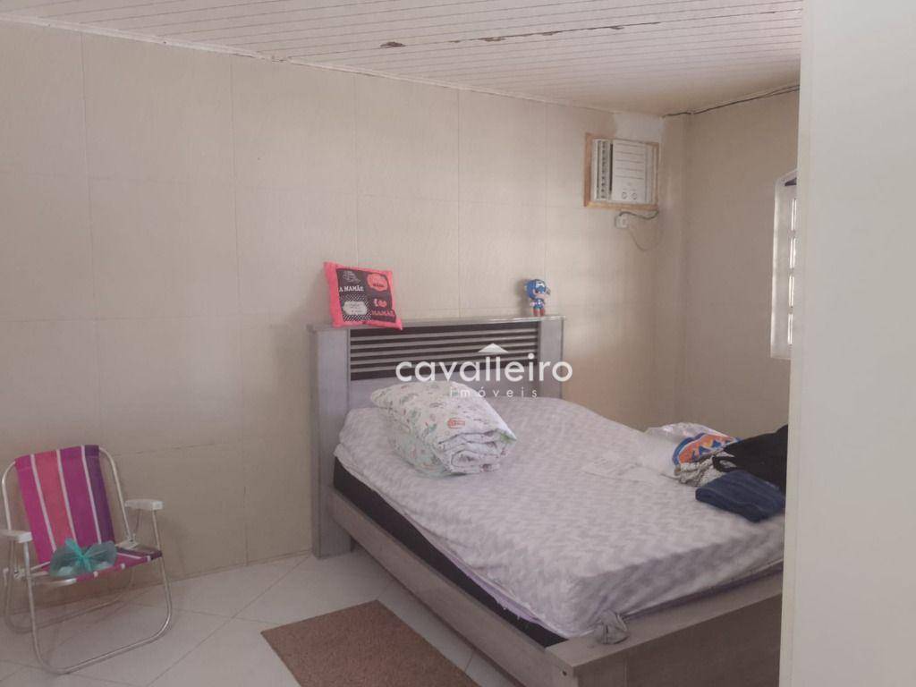 Casa à venda com 3 quartos, 240m² - Foto 17