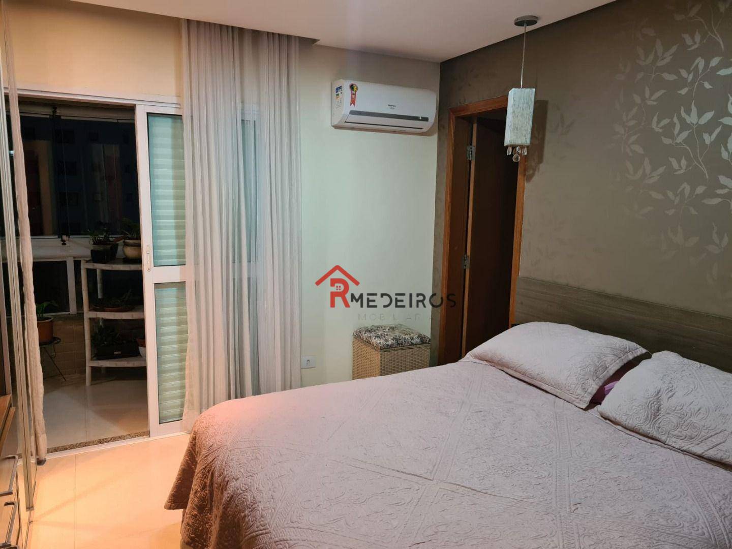 Apartamento à venda com 3 quartos, 145m² - Foto 6