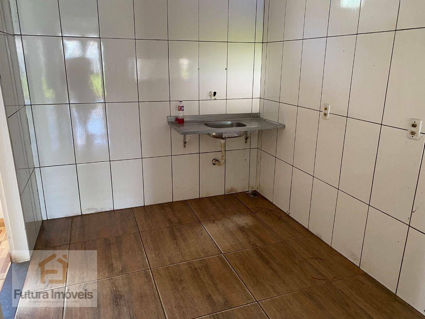 Casa para alugar com 2 quartos, 65m² - Foto 9