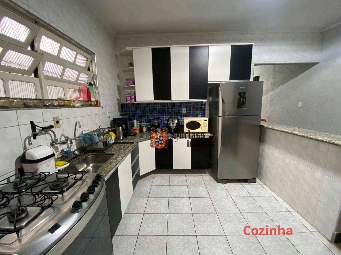 Casa à venda com 2 quartos, 98m² - Foto 6