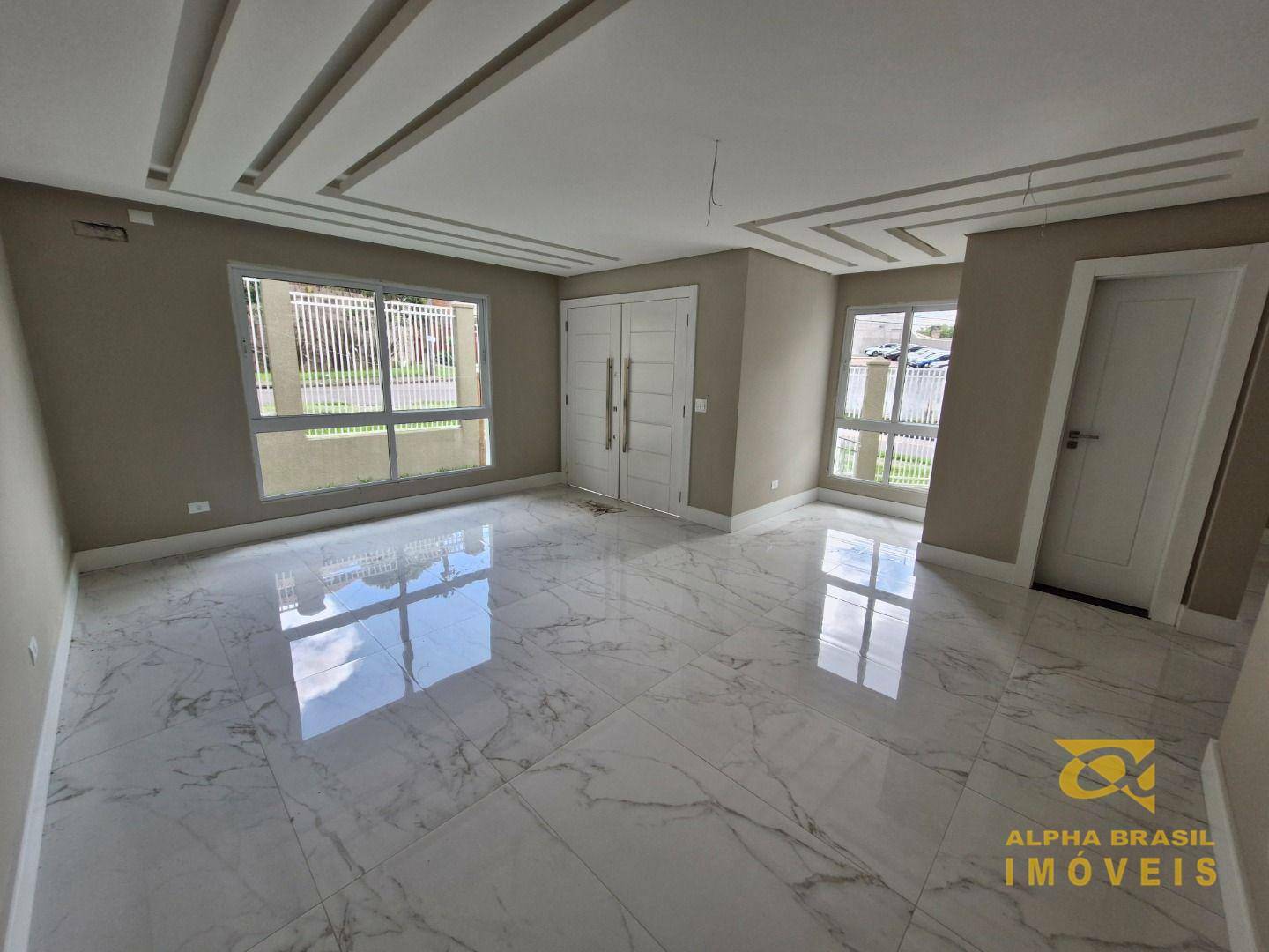 Casa à venda com 4 quartos, 371m² - Foto 6