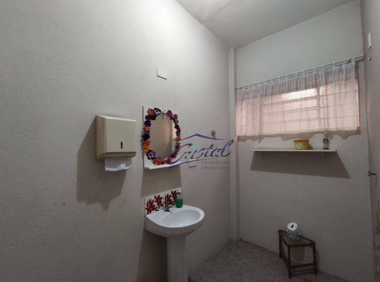 Casa à venda com 3 quartos, 288m² - Foto 22