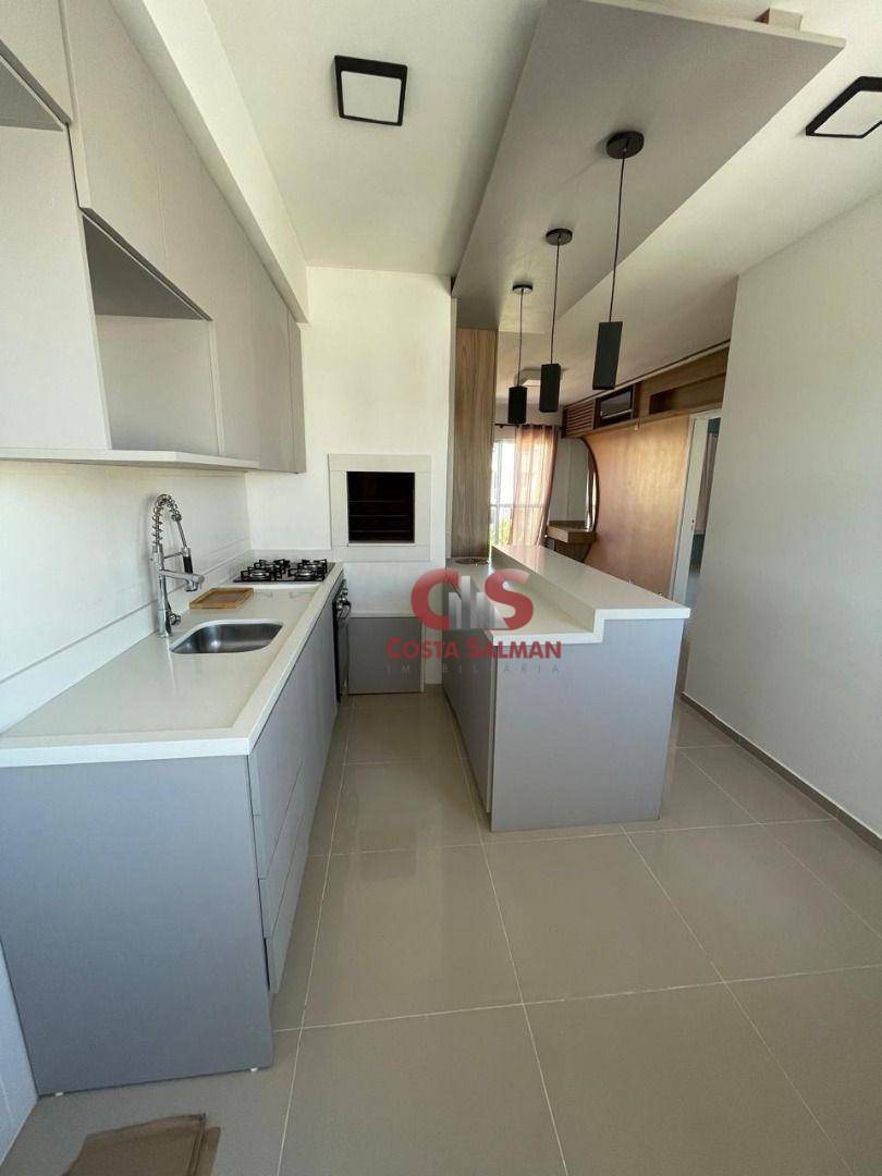 Apartamento para alugar com 2 quartos, 60m² - Foto 4