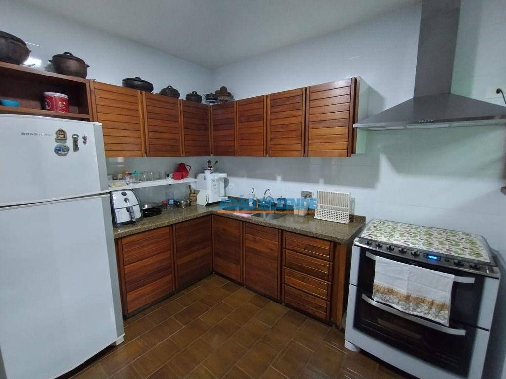 Casa, 3 quartos, 280 m² - Foto 14