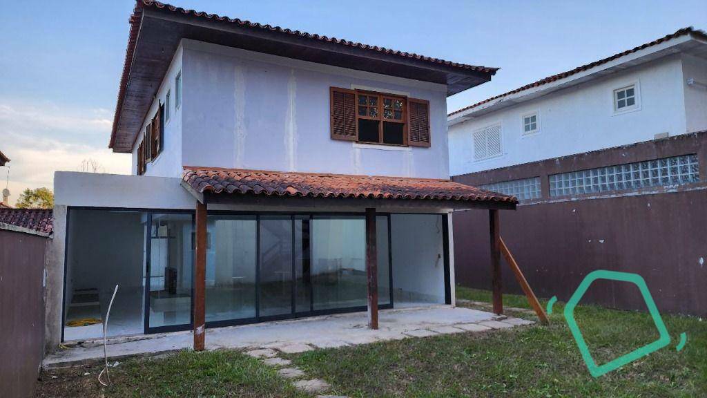 Casa de Condomínio à venda com 3 quartos, 230m² - Foto 9