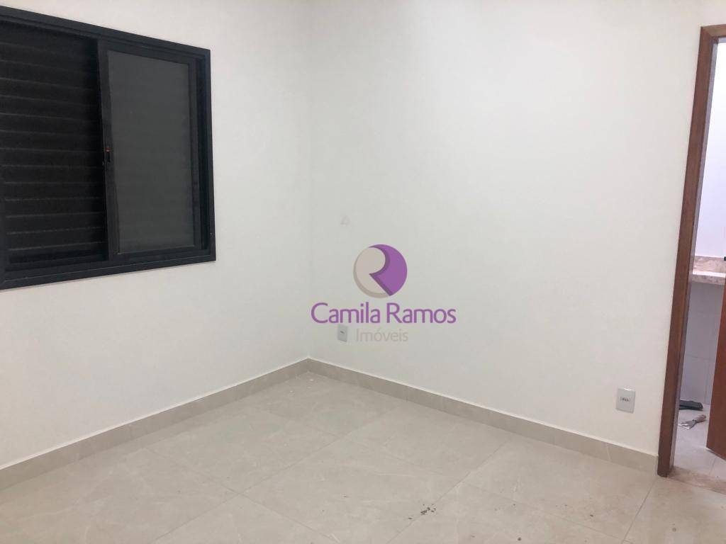 Casa à venda com 2 quartos, 62m² - Foto 12