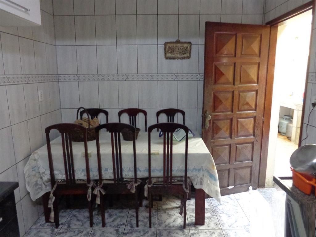 Sobrado à venda com 3 quartos, 250m² - Foto 5