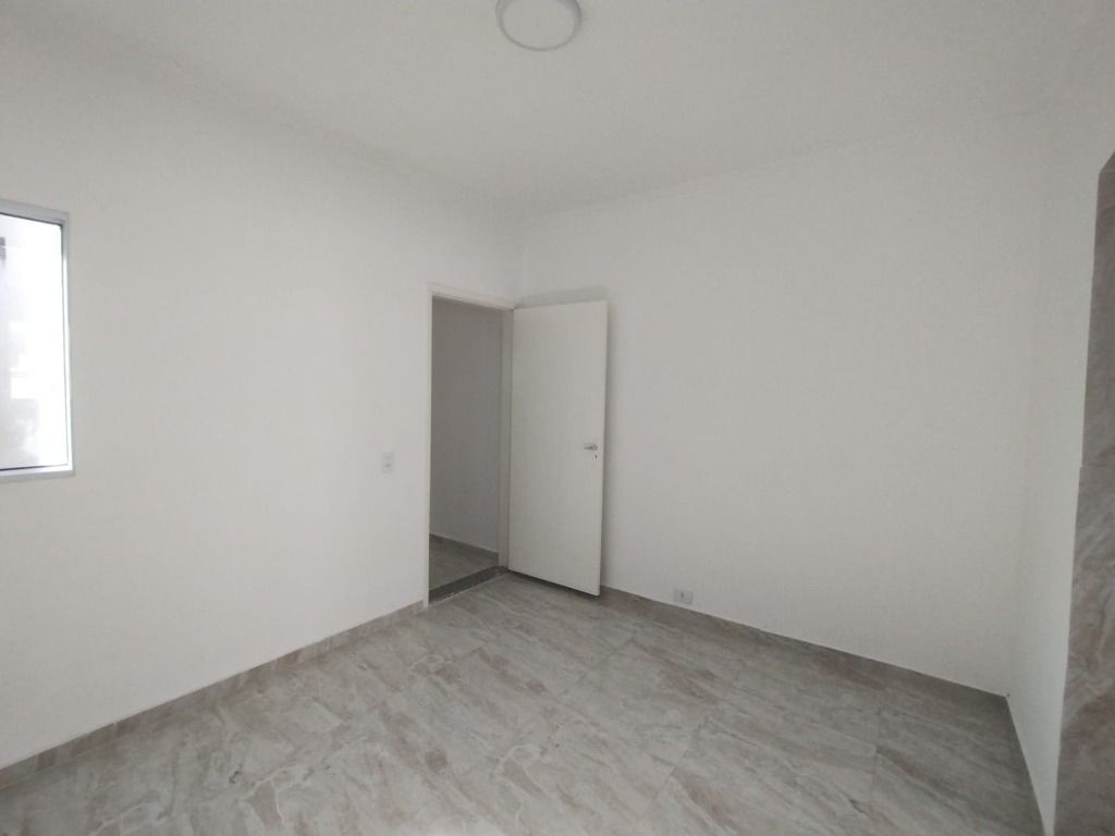 Sobrado para alugar com 3 quartos, 204m² - Foto 13