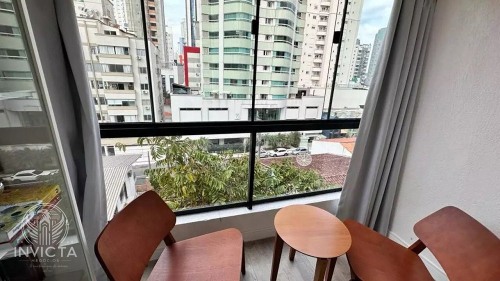 Apartamento à venda com 2 quartos, 68m² - Foto 12