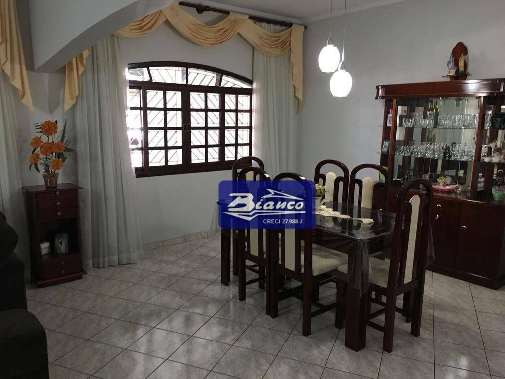 Sobrado à venda com 3 quartos, 420m² - Foto 15