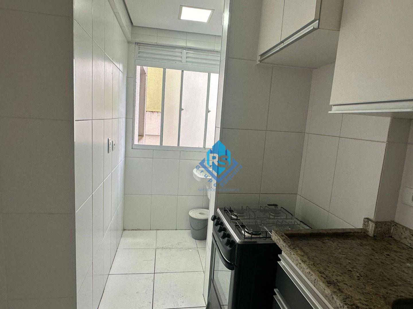 Apartamento para alugar com 2 quartos, 80m² - Foto 10