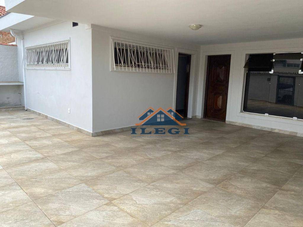 Casa à venda e aluguel com 2 quartos, 160m² - Foto 3