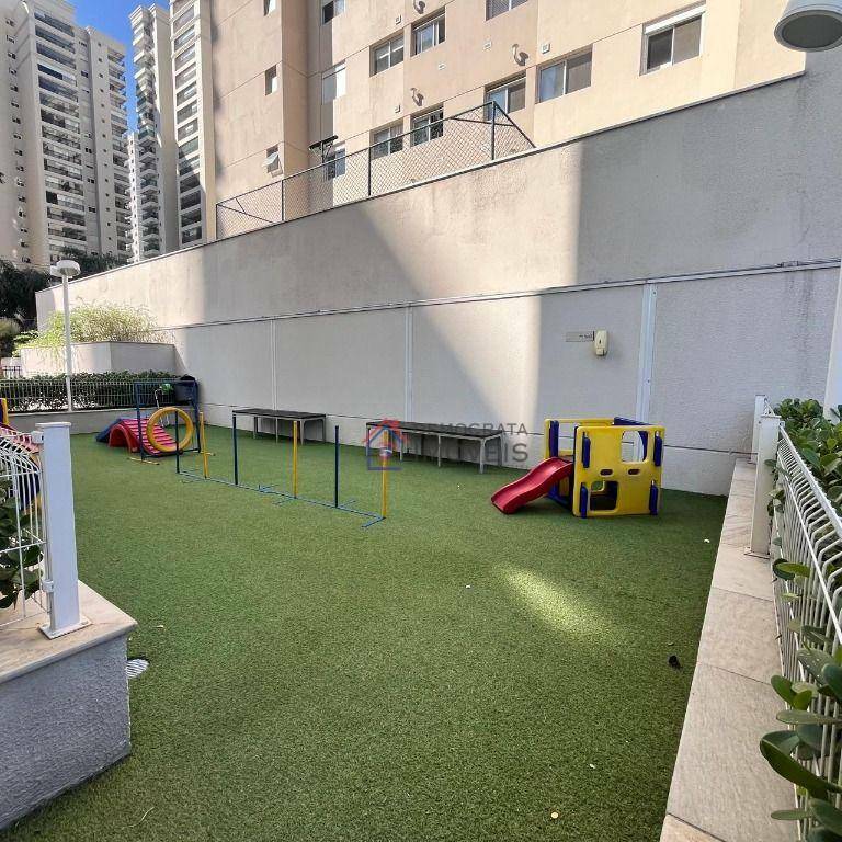 Apartamento à venda com 3 quartos, 180m² - Foto 34