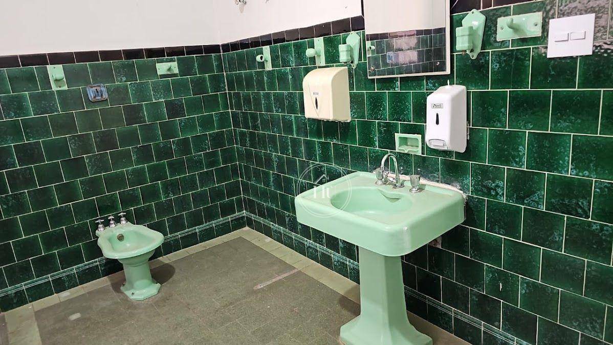 Casa para alugar com 3 quartos, 447m² - Foto 60