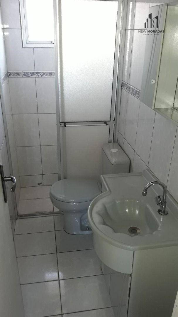 Apartamento à venda com 3 quartos, 50m² - Foto 6