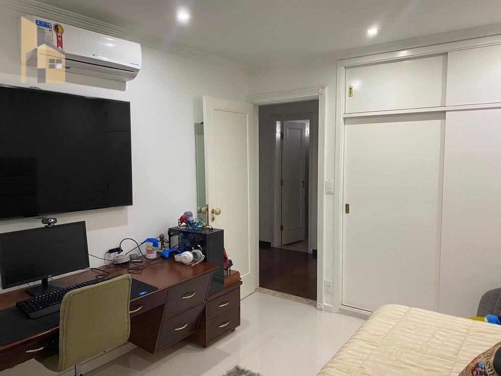 Apartamento à venda com 4 quartos, 262m² - Foto 23