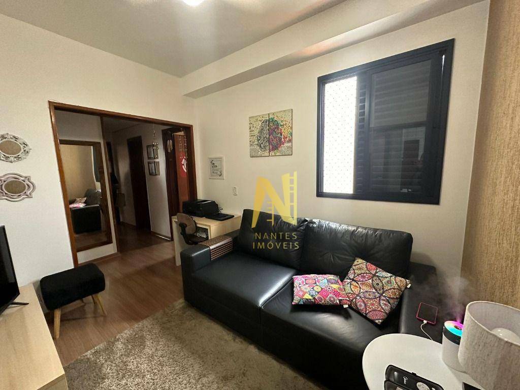 Apartamento à venda com 3 quartos, 123m² - Foto 10