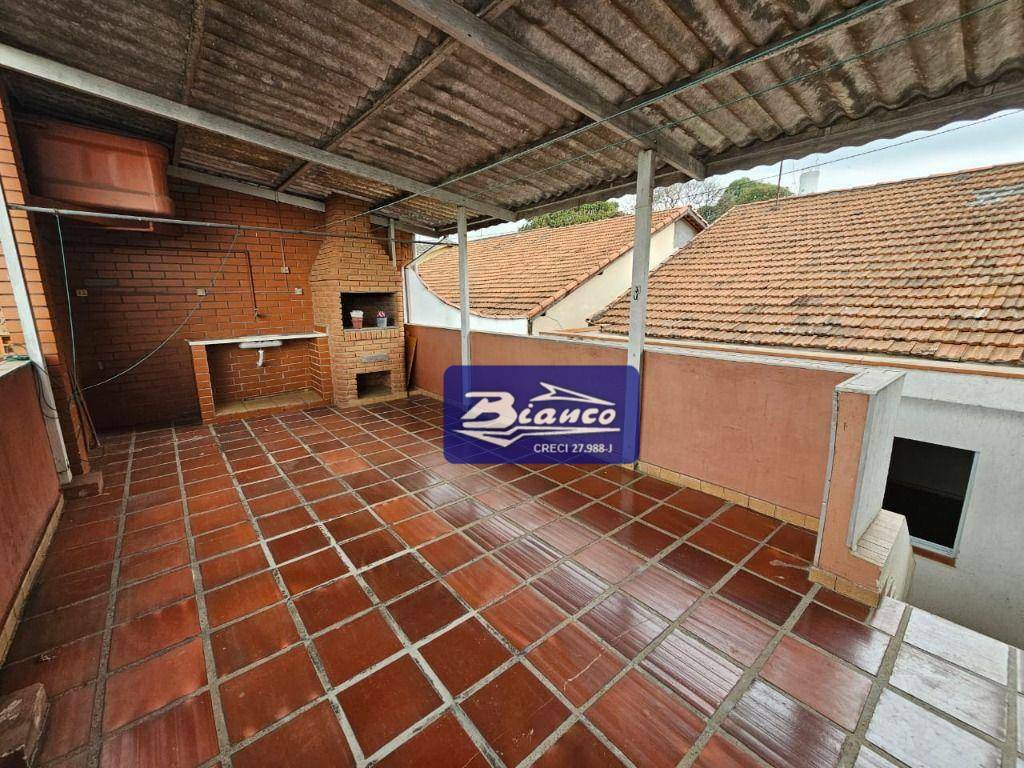 Casa à venda com 3 quartos, 95m² - Foto 4