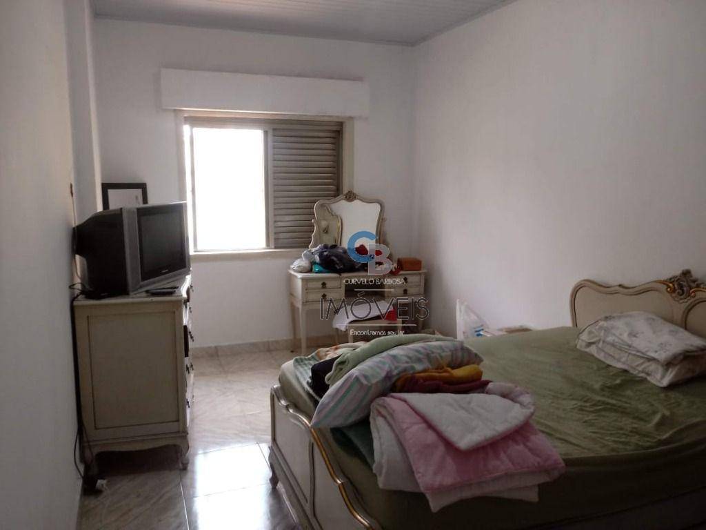 Casa à venda com 3 quartos, 180m² - Foto 3