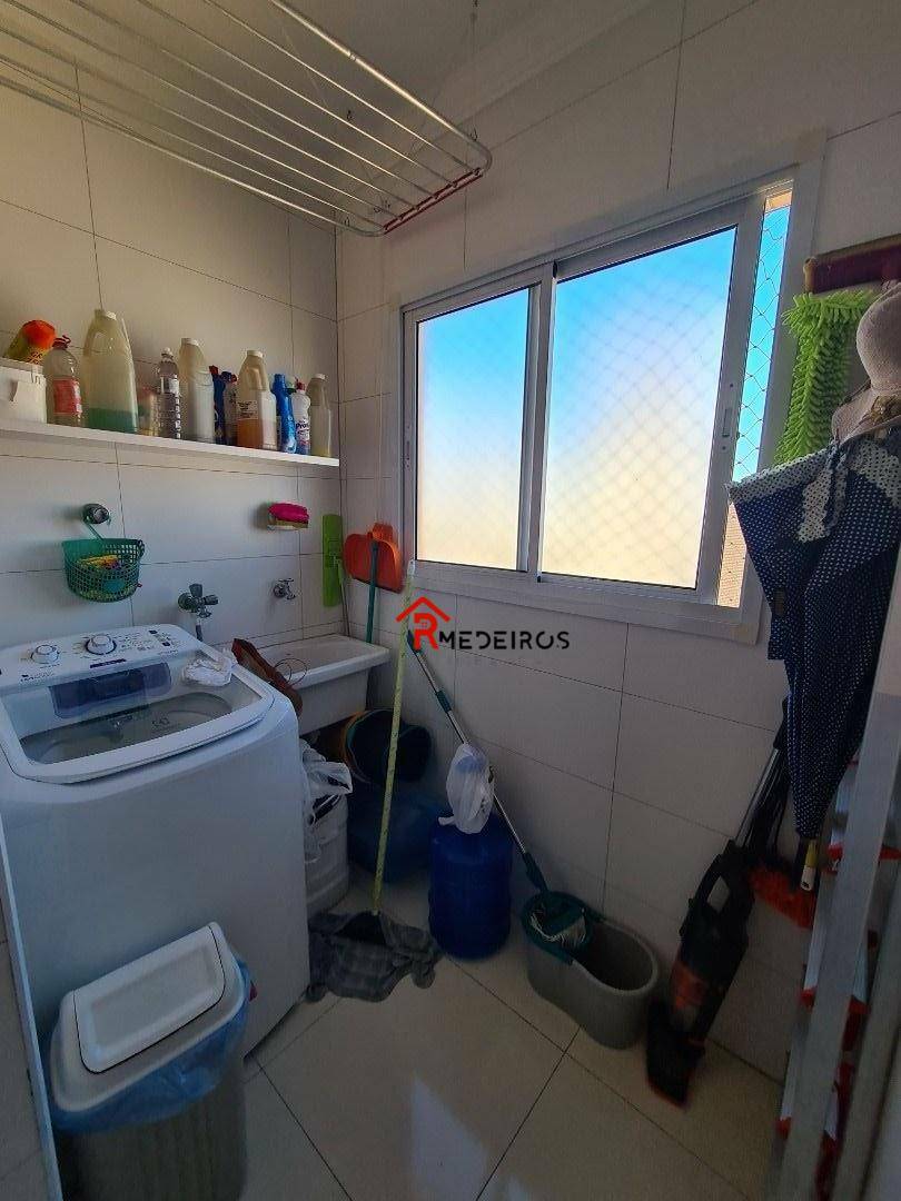 Apartamento à venda com 3 quartos, 90m² - Foto 9