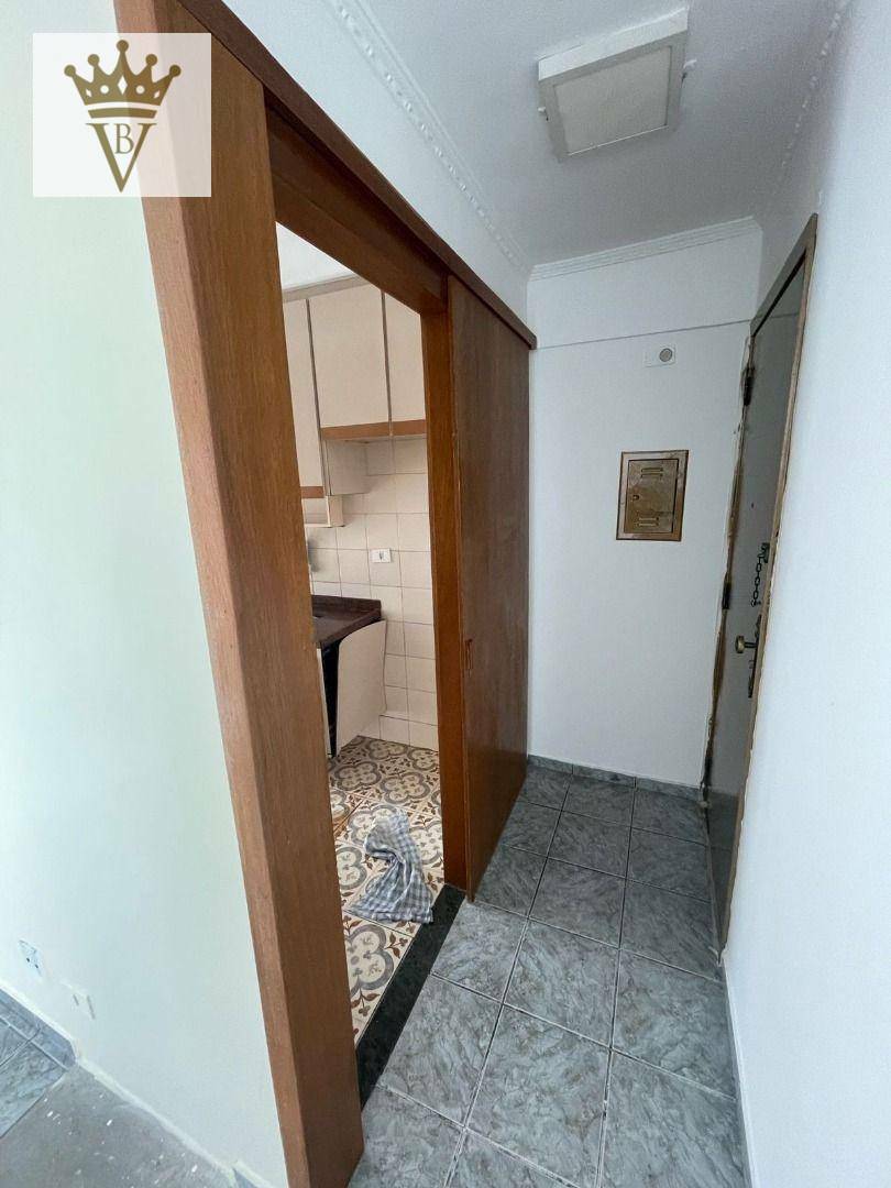 Apartamento à venda com 2 quartos, 68m² - Foto 7