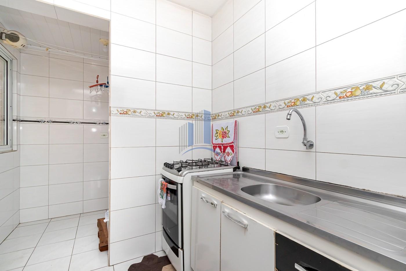 Apartamento à venda com 2 quartos, 45m² - Foto 11