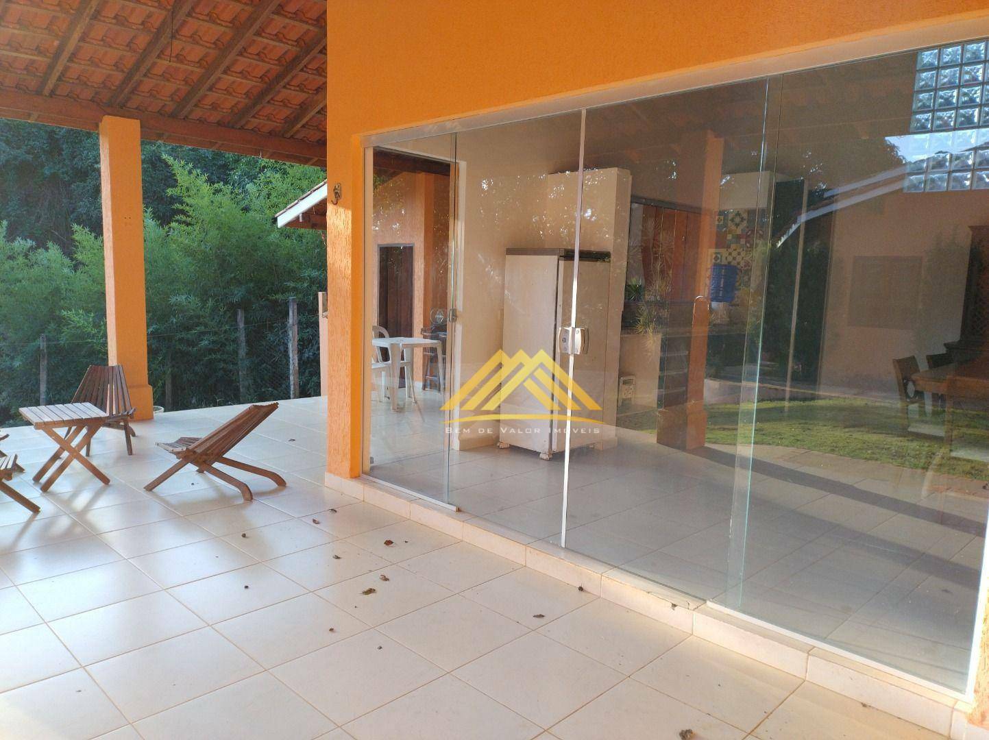 Casa à venda e aluguel com 3 quartos, 400m² - Foto 10