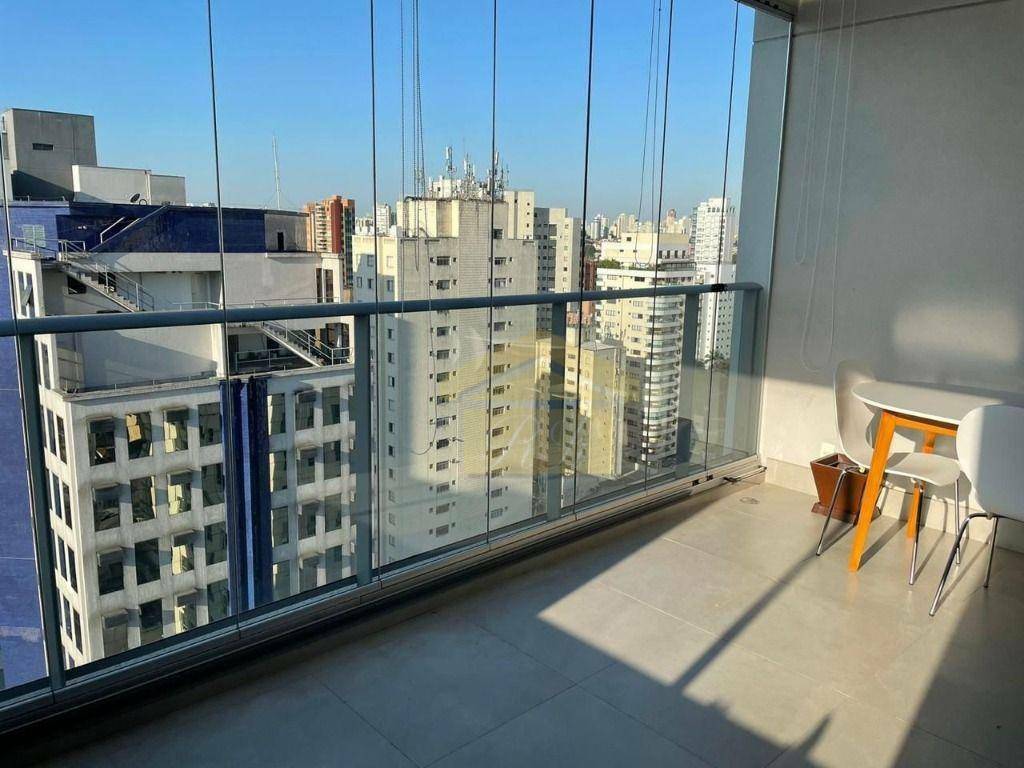 Apartamento para alugar com 1 quarto, 45m² - Foto 9