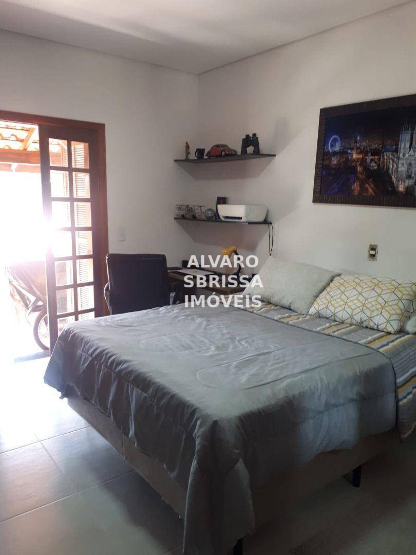 Chácara à venda com 2 quartos, 200m² - Foto 16